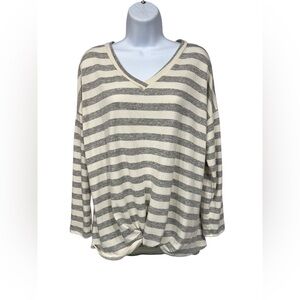 Perfect Peach knit top size XL